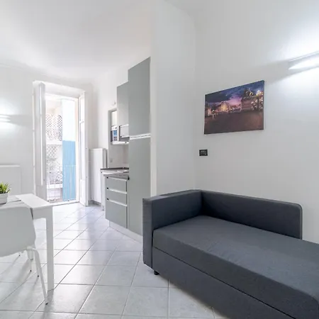 La Mole Functional & Central Flat Appartement *